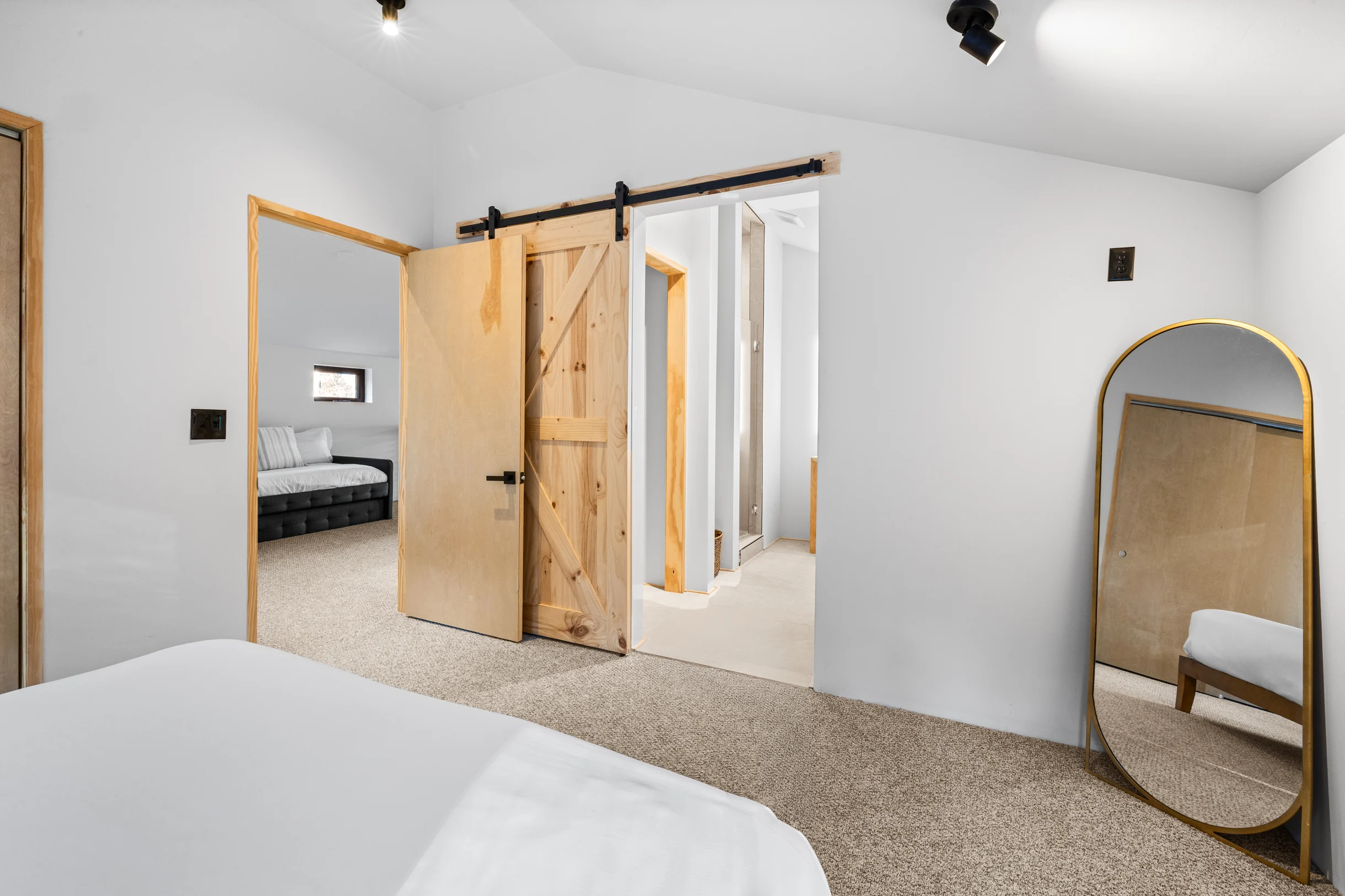 Wander Winhall Pines #36