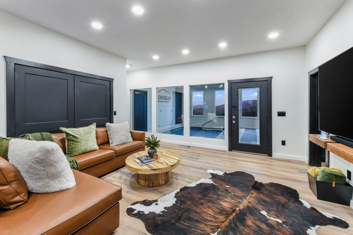 Wander Sevierville Pines