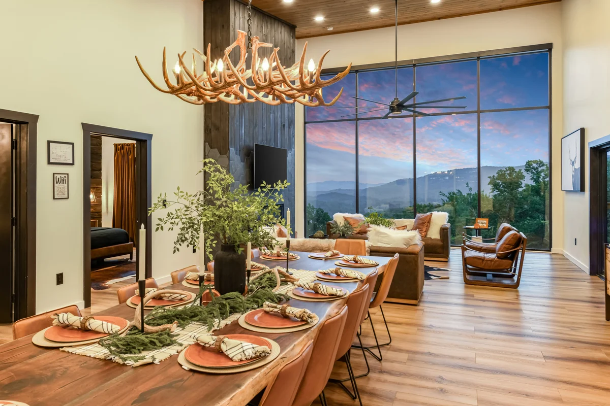 Wander Sevierville Pines