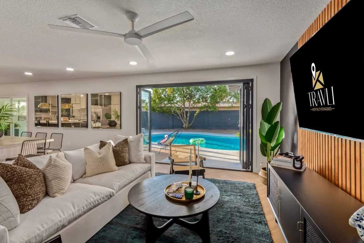 Home in Scottsdale property photo 3