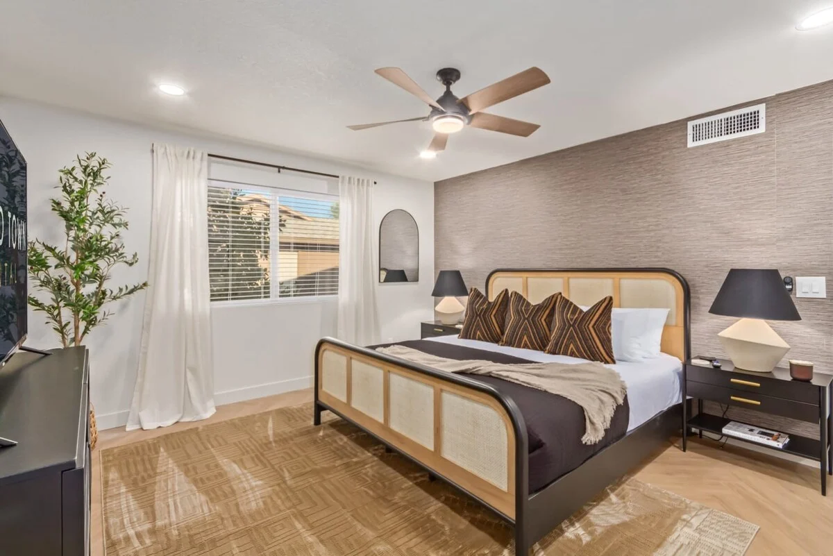 Home in Scottsdale property photo 5