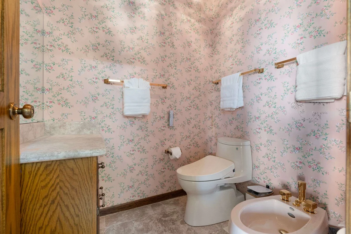 Wander Phoenix Waterfall #54