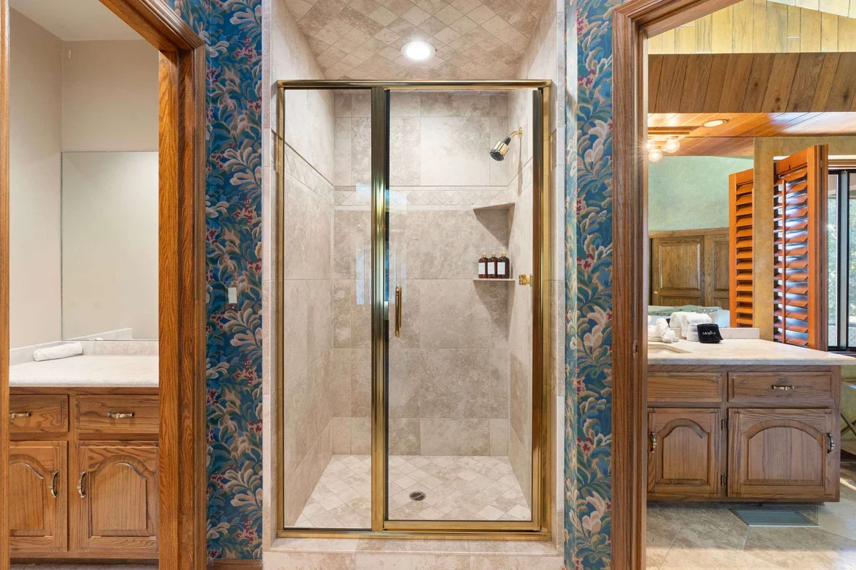 Wander Phoenix Waterfall #48