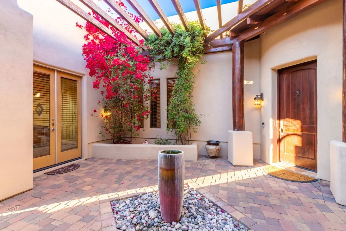 Home in Scottsdale property photo 5