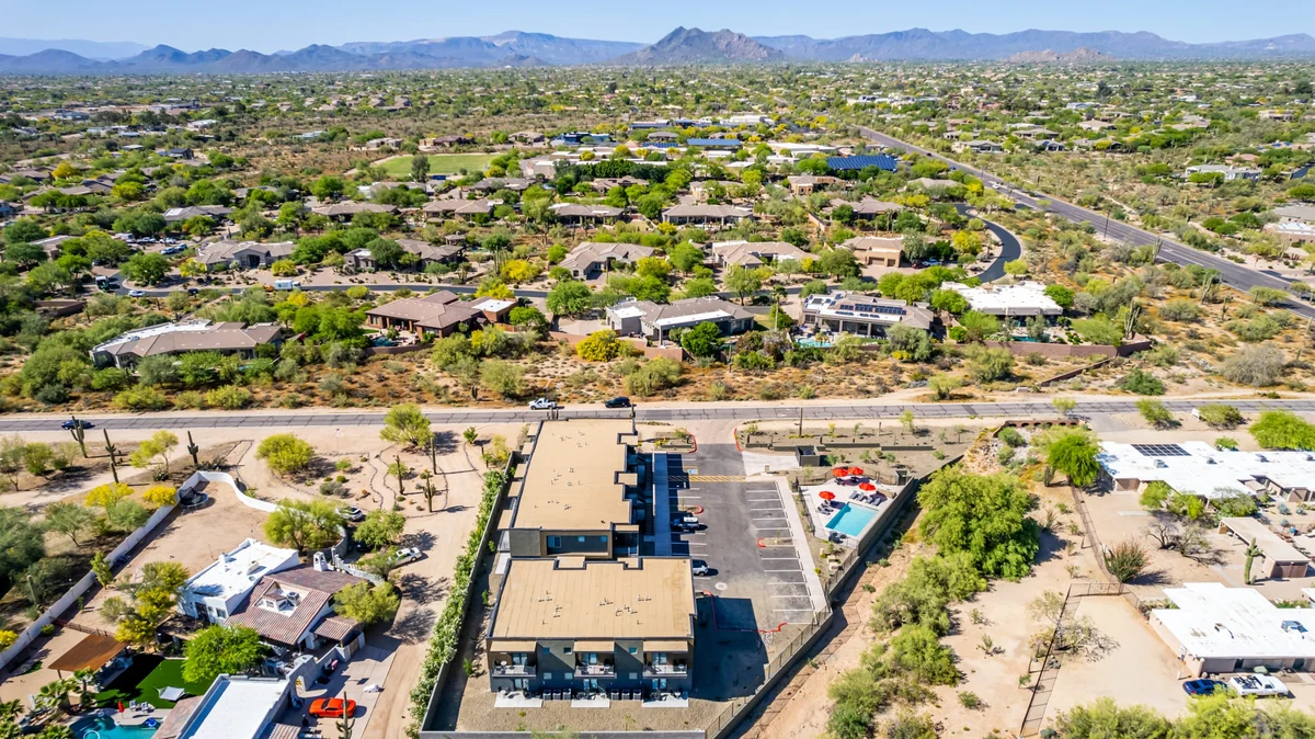 Condo in Scottsdale property photo 5