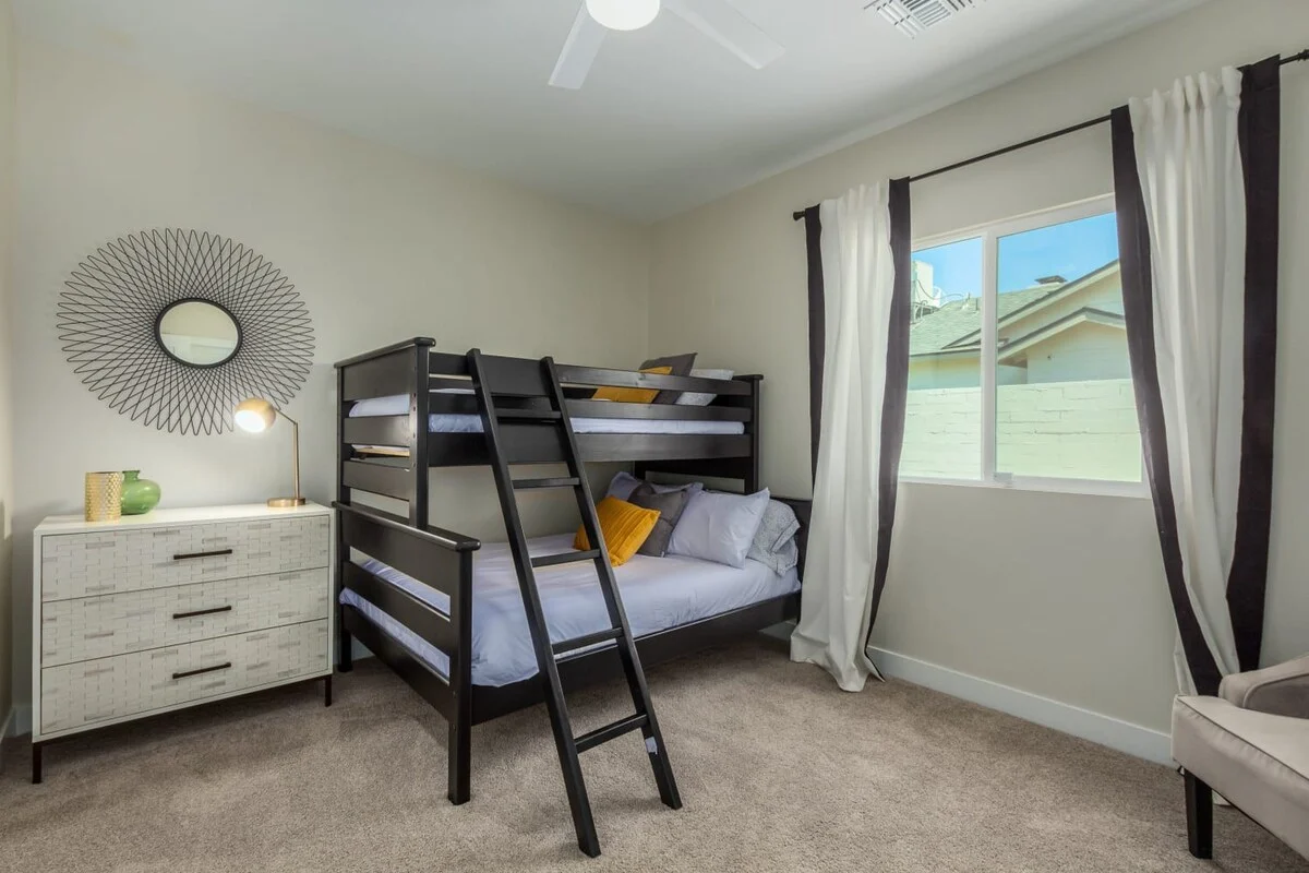 Wander Phoenix Desert Bloom