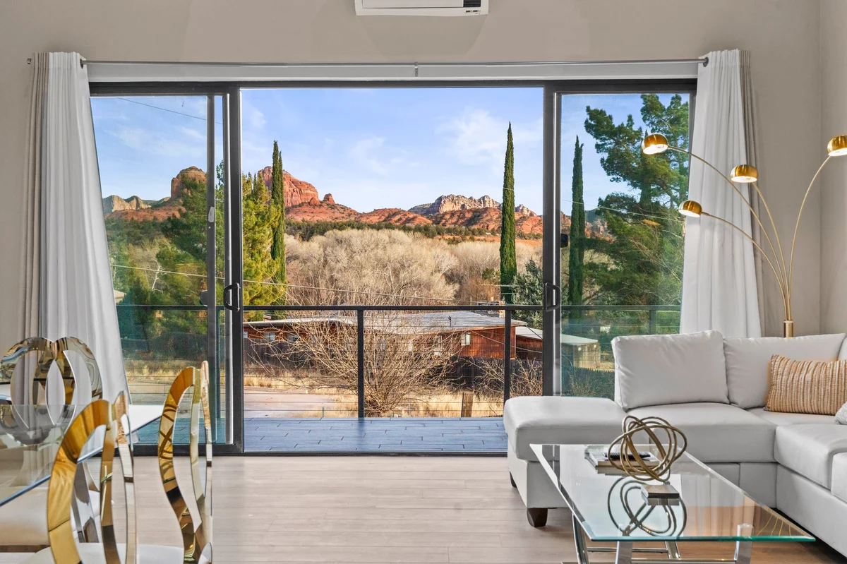 Townhome in Sedona property photo 2