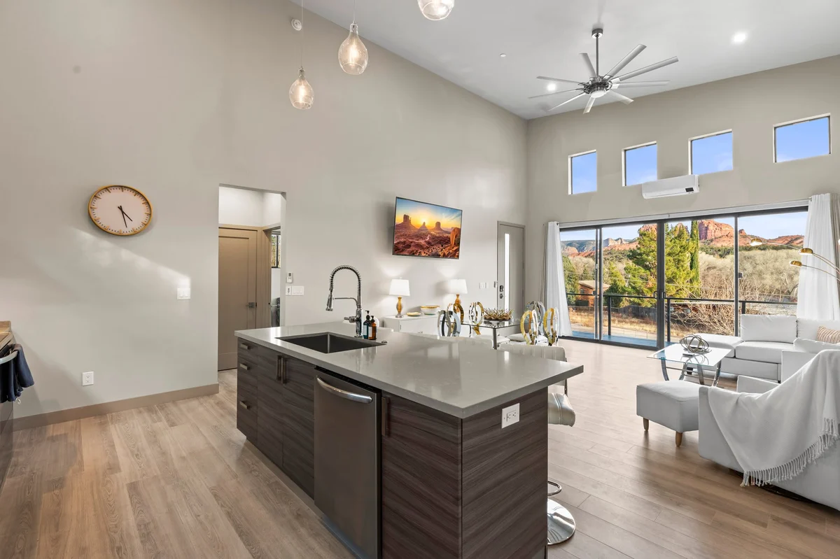 Wander Sedona Glow #40