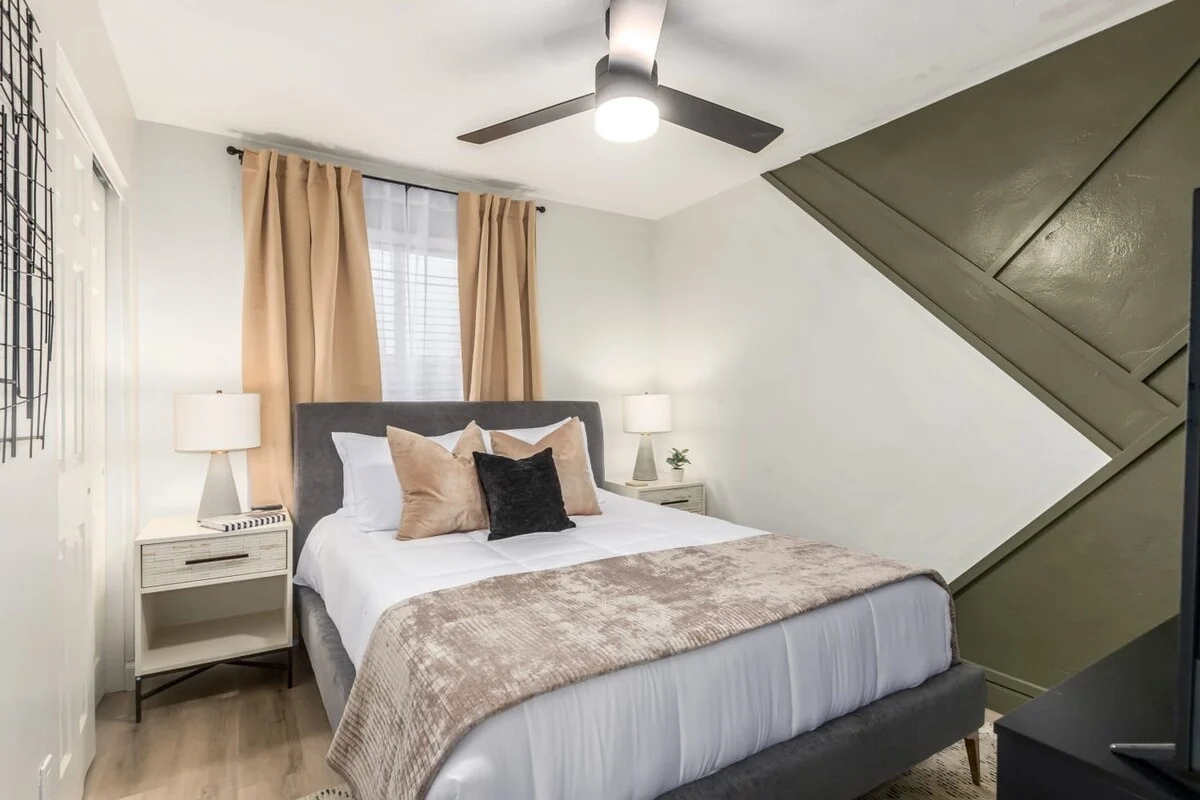 Wander Scottsdale Palmhouse