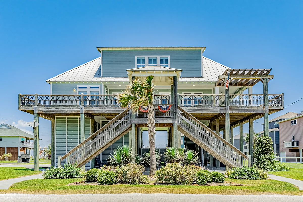 Wander Crystal Beach Dunes