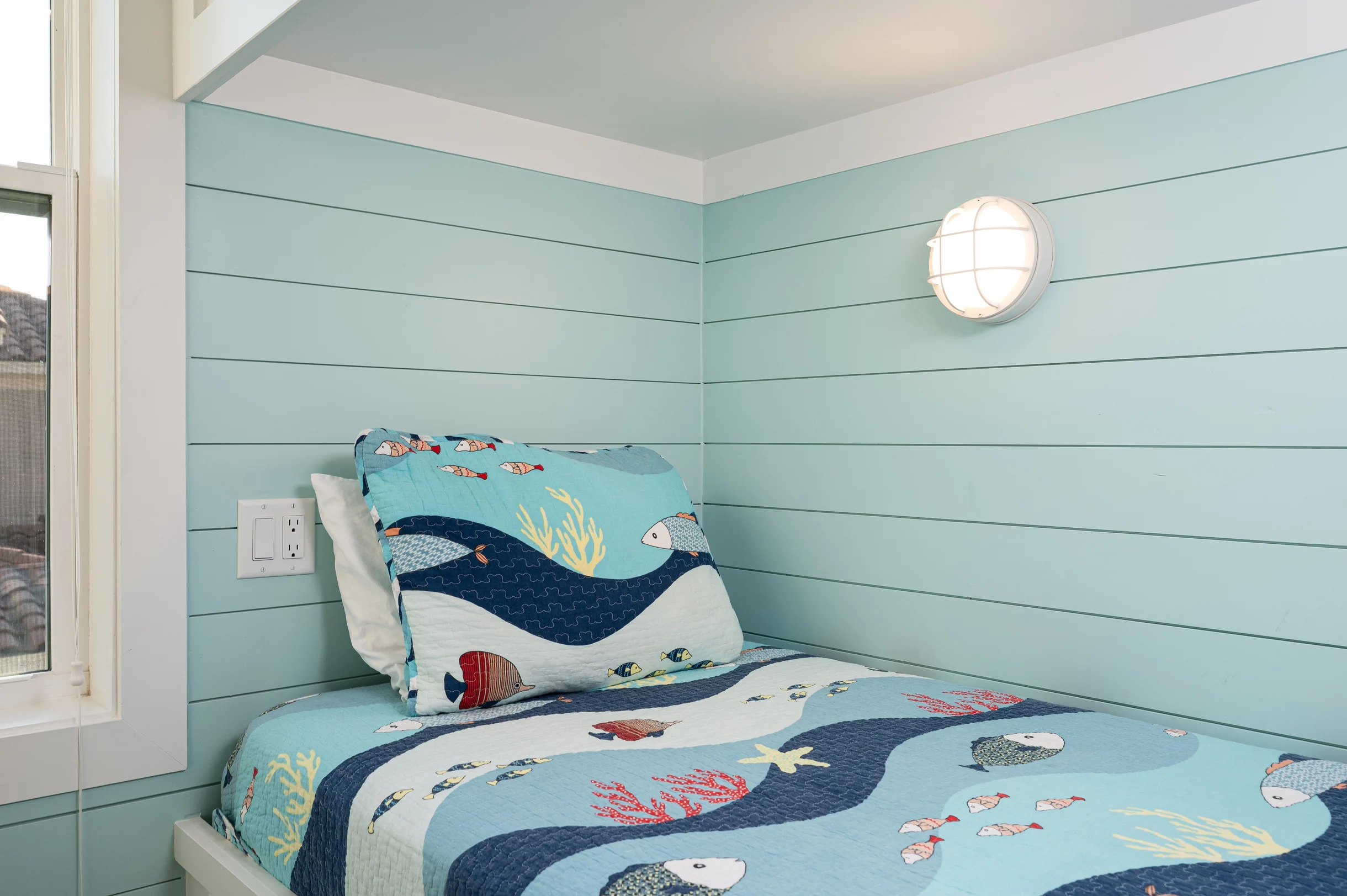 Wander Crystal Beach Breeze #54