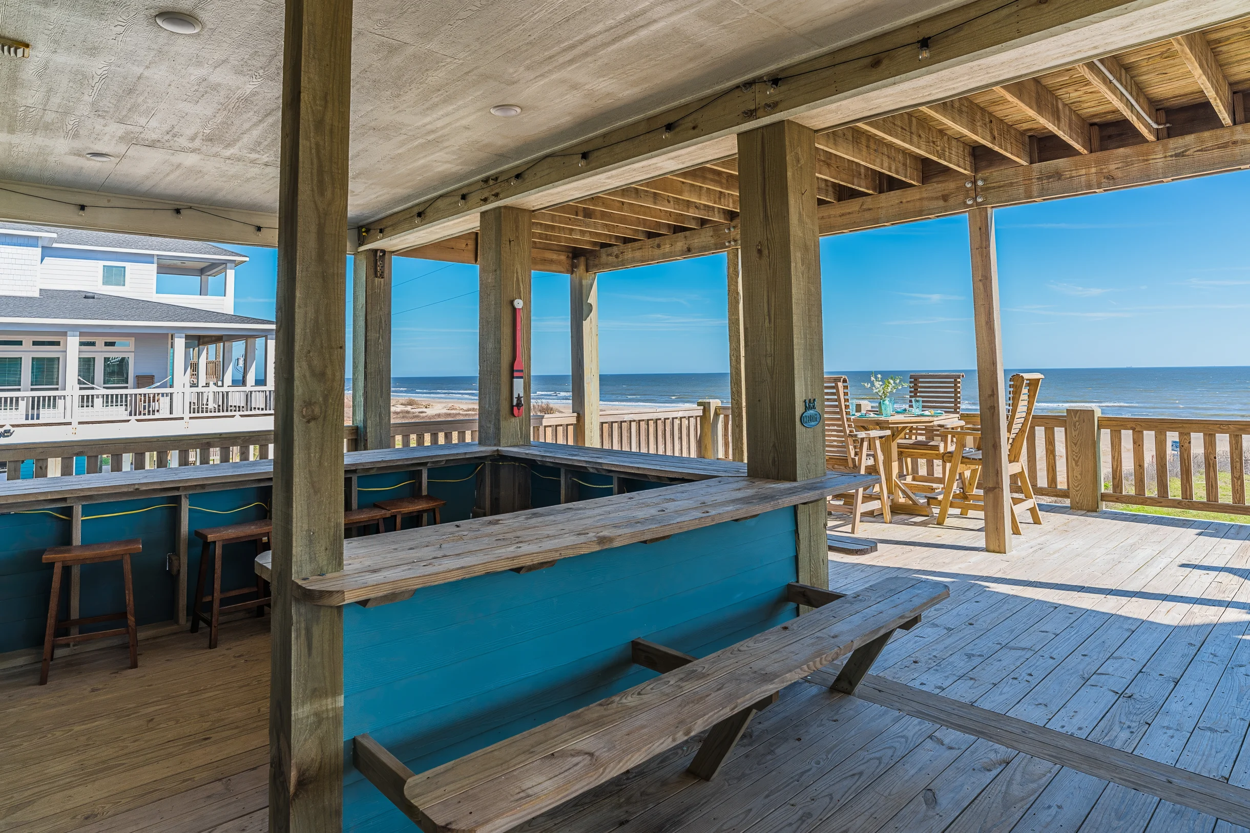 Wander Crystal Beach Key #52