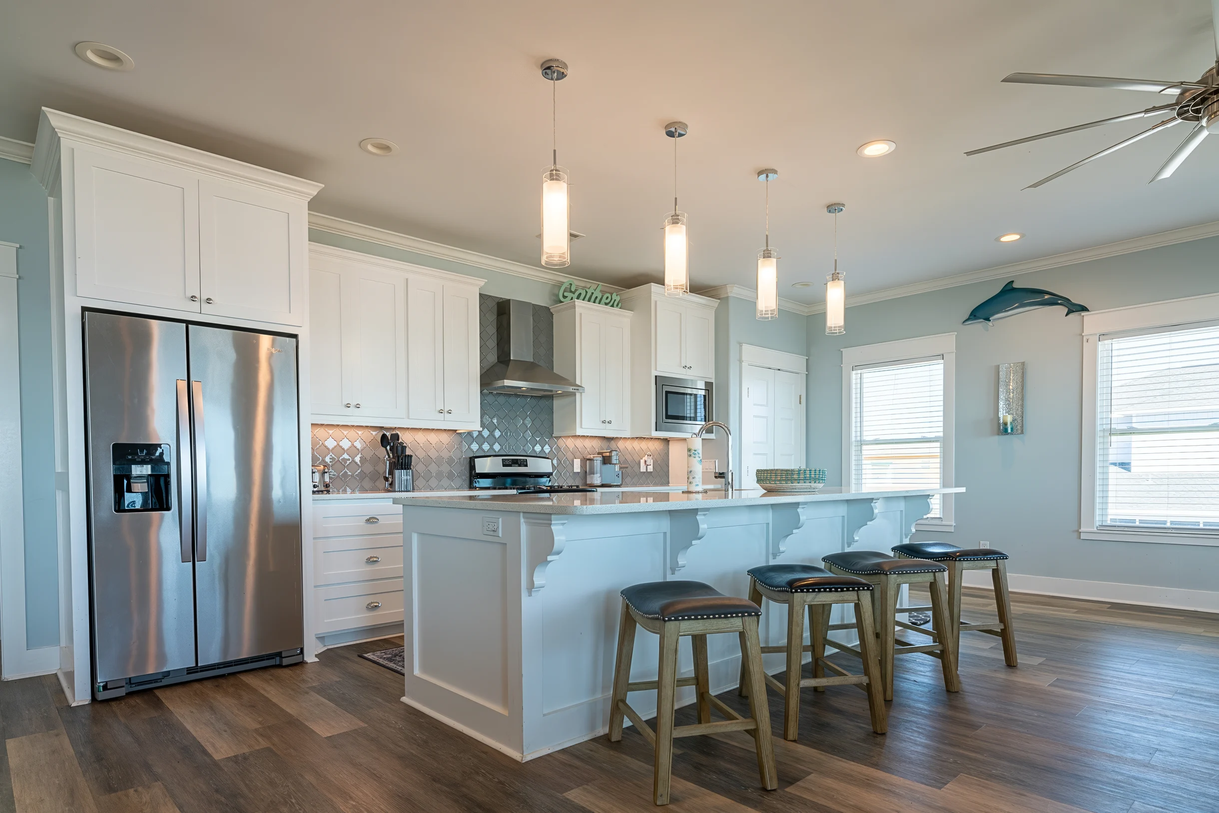 Wander Crystal Beach Key #8