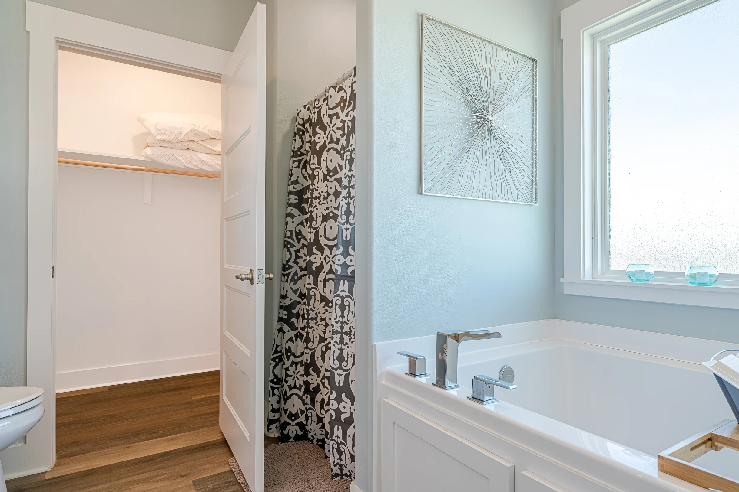 Wander Crystal Beach Key #37