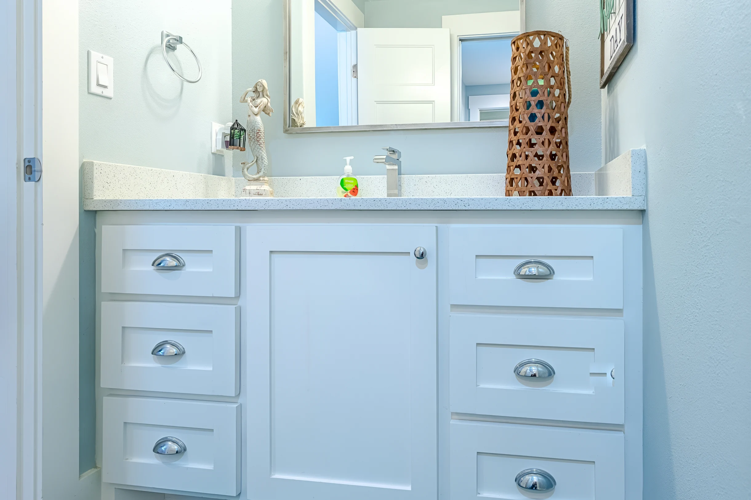 Wander Crystal Beach Key #29