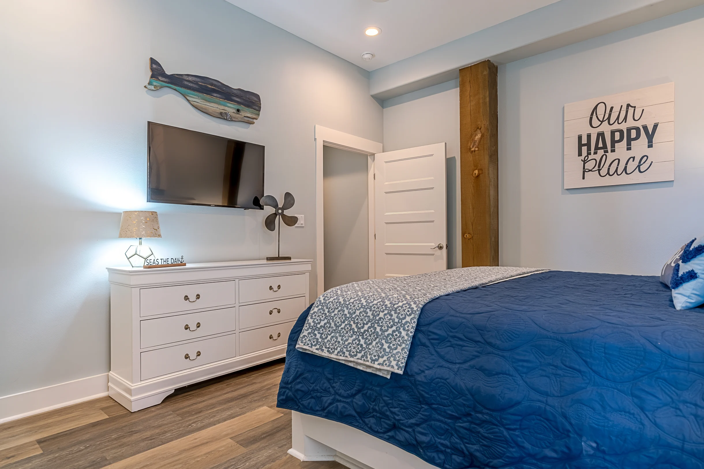 Wander Crystal Beach Key #58