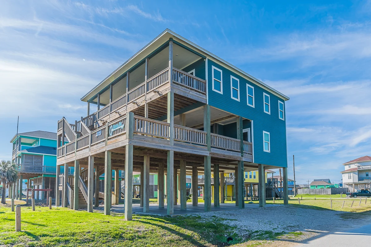 Wander Crystal Beach Key