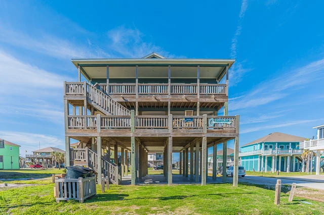 Wander Crystal Beach Key #4