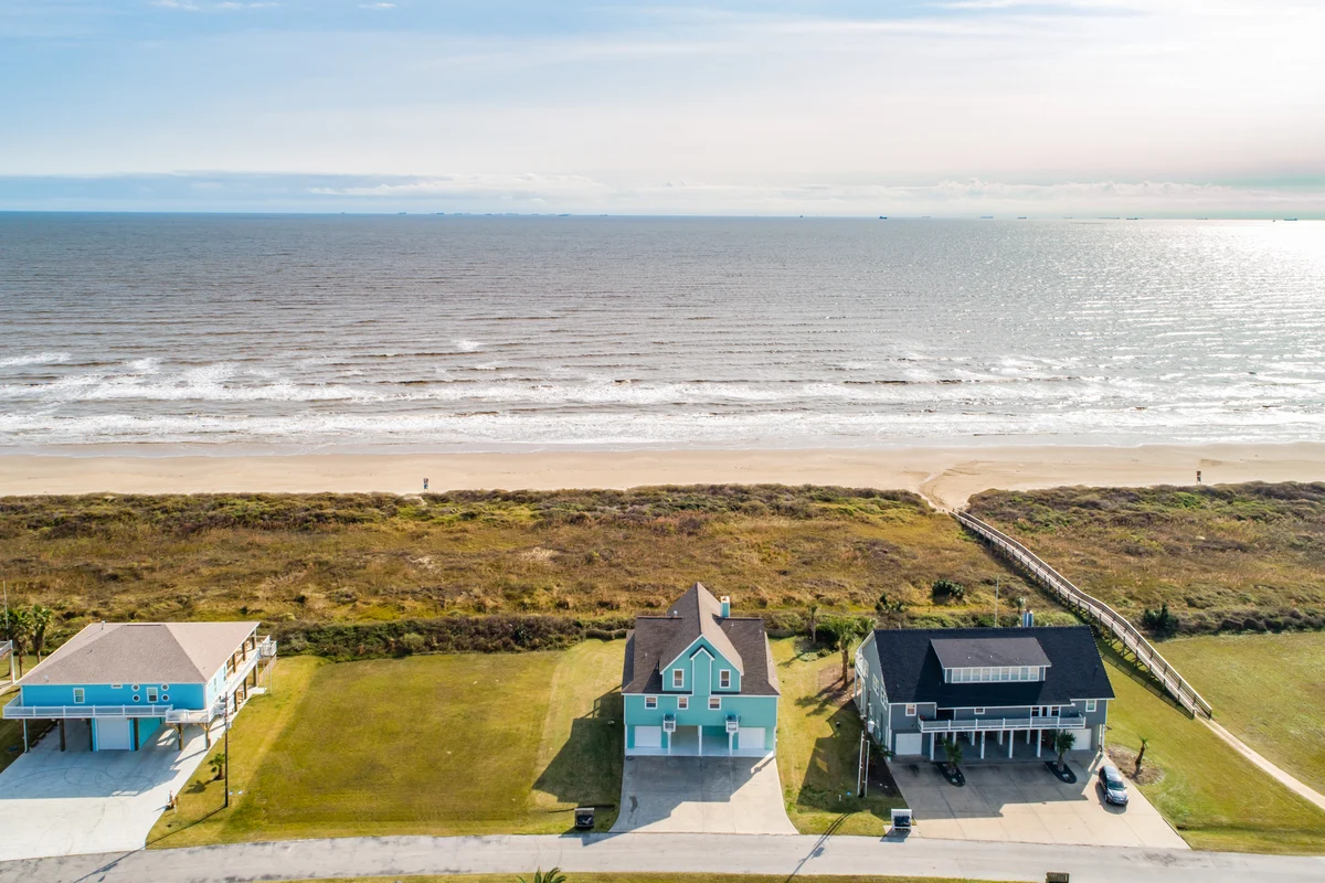 Wander Crystal Beach Tides