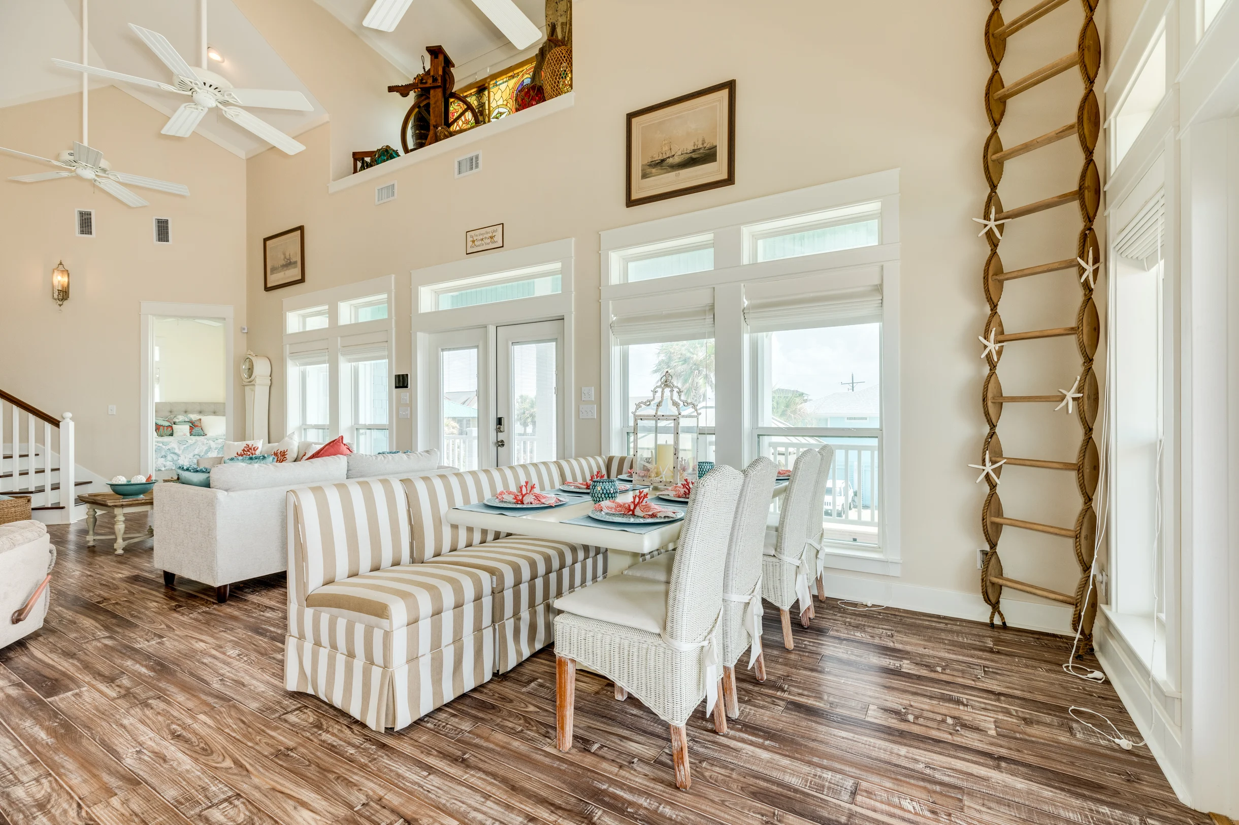 Wander Port Bolivar Sea #21