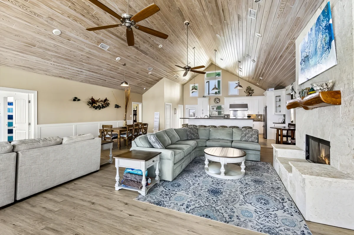 Wander Bolivar Beachfront #48