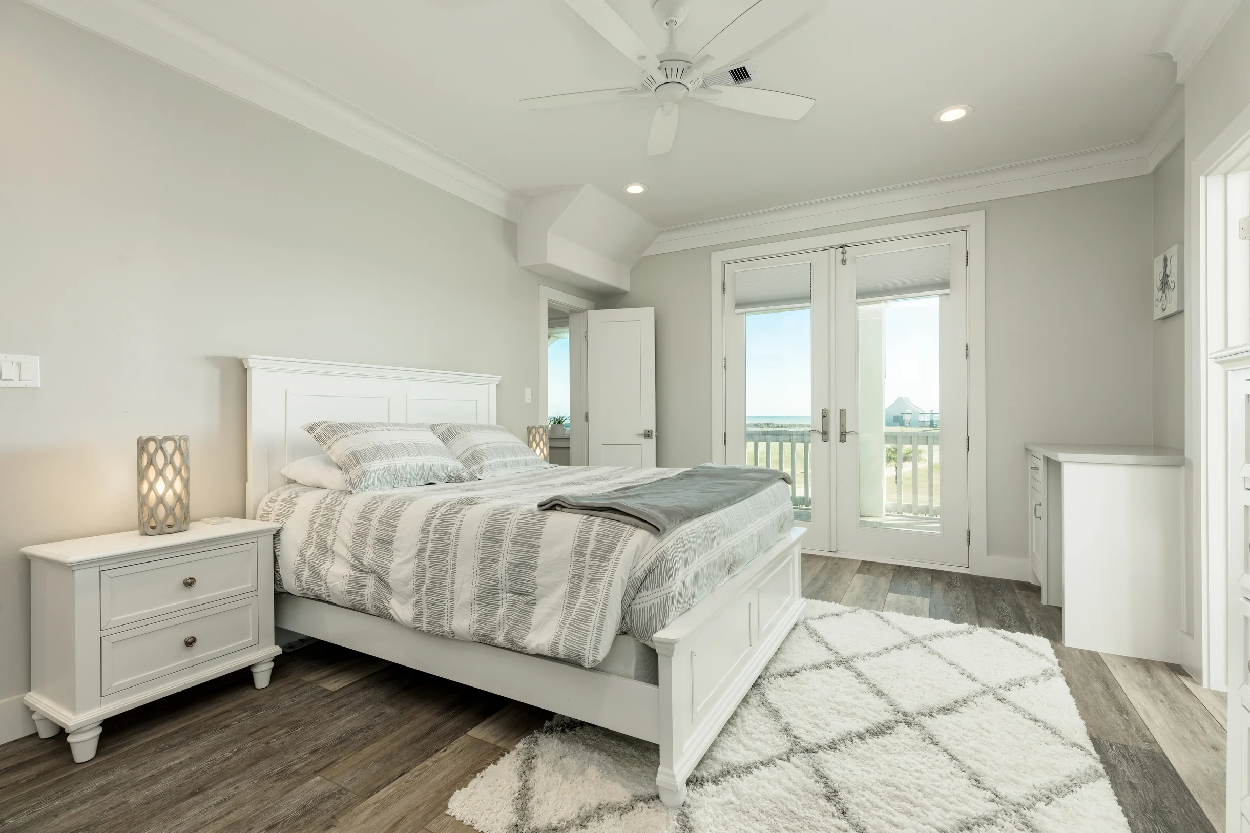 Wander Crystal Beach Coast #11