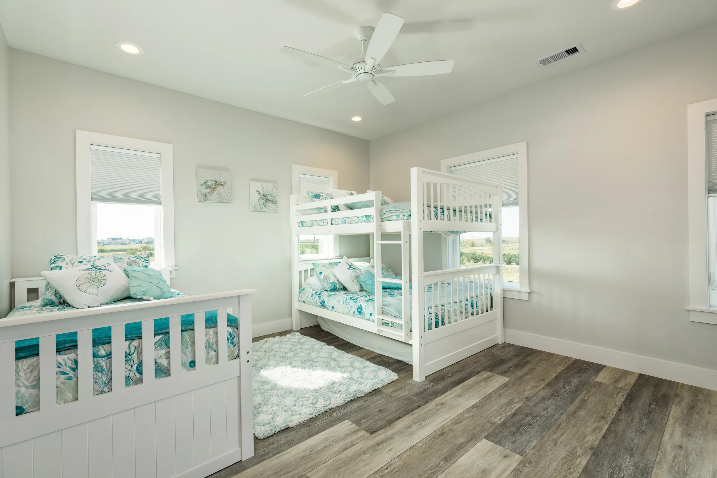 Wander Crystal Beach Coast #15