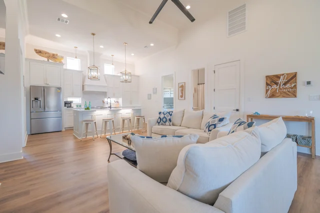 Wander Crystal Beach #3