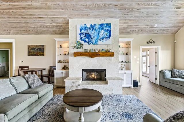 Wander Bolivar Beachfront #3