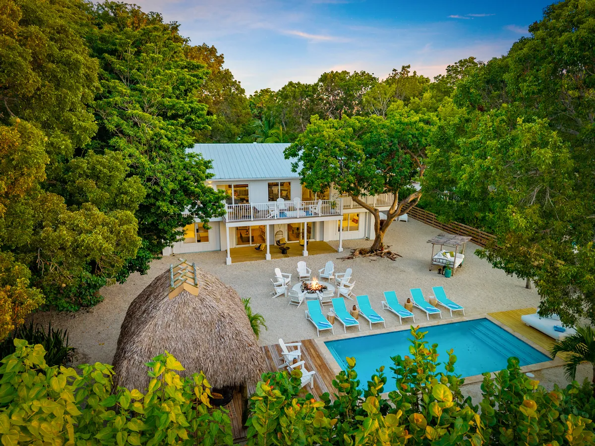 Wander Islamorada Retreat tour video