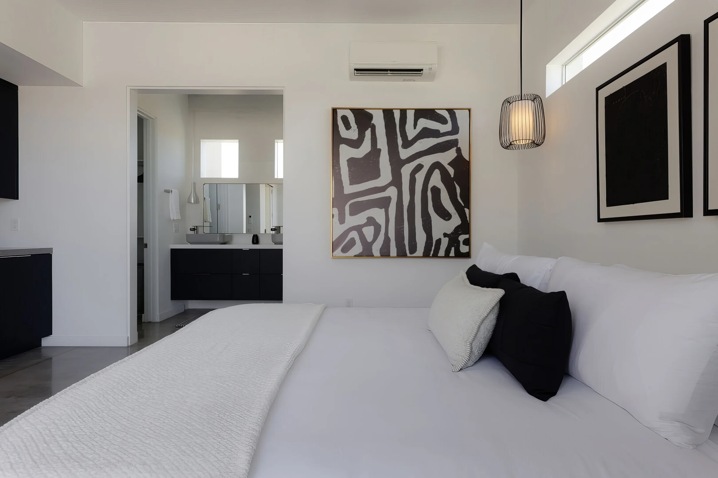 Wander Yucca Valley Orchid #24