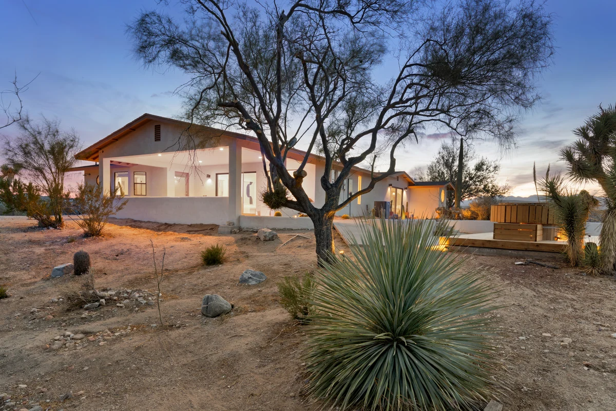 Terracasa - Hot Tub, Fire Pit, Outdoor Shower & Endless Views