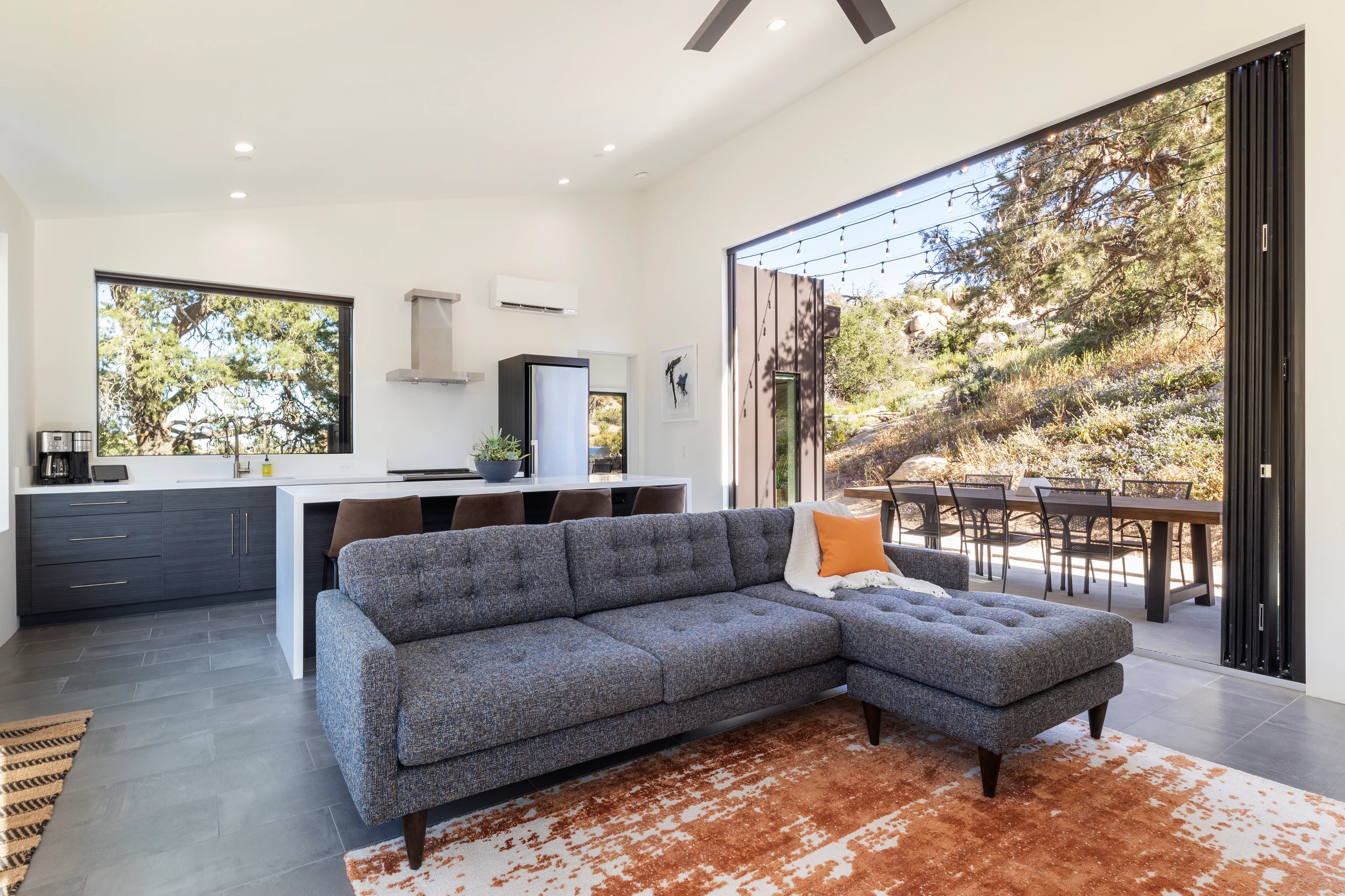 Wander Yucca Valley Boulders #14