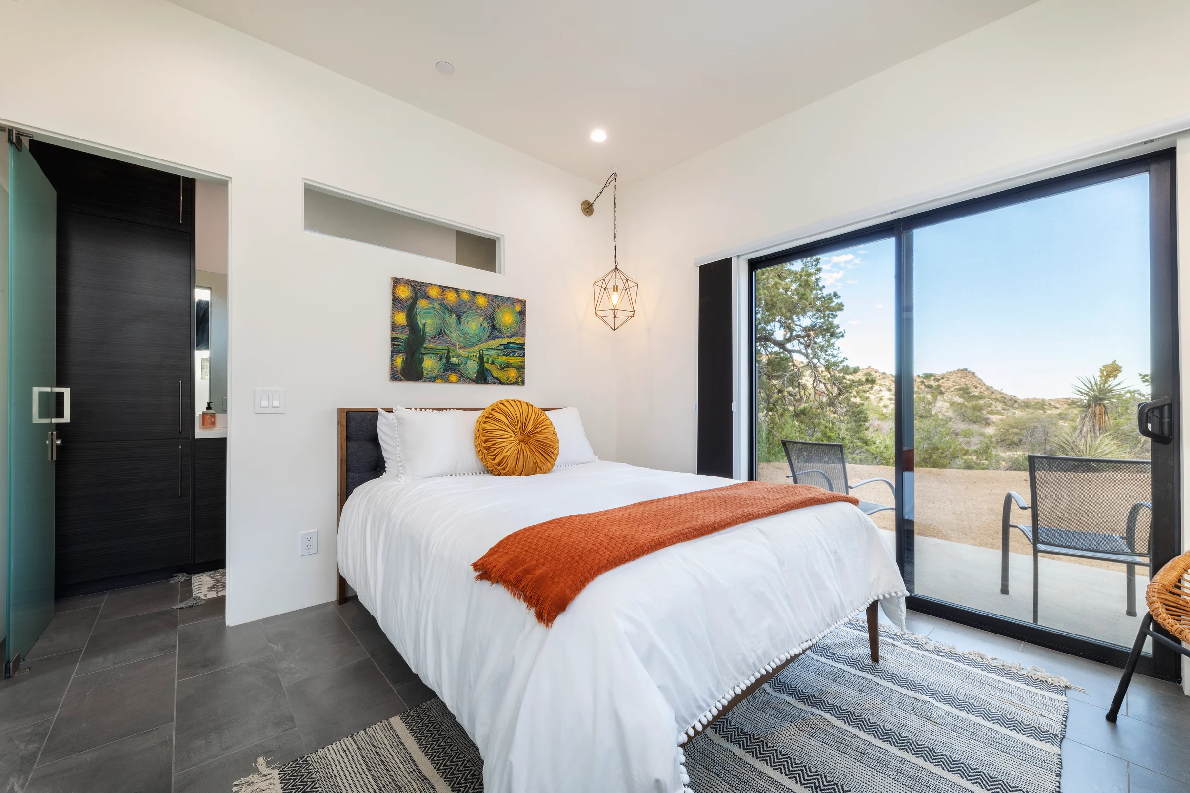 Wander Yucca Valley Boulders #18