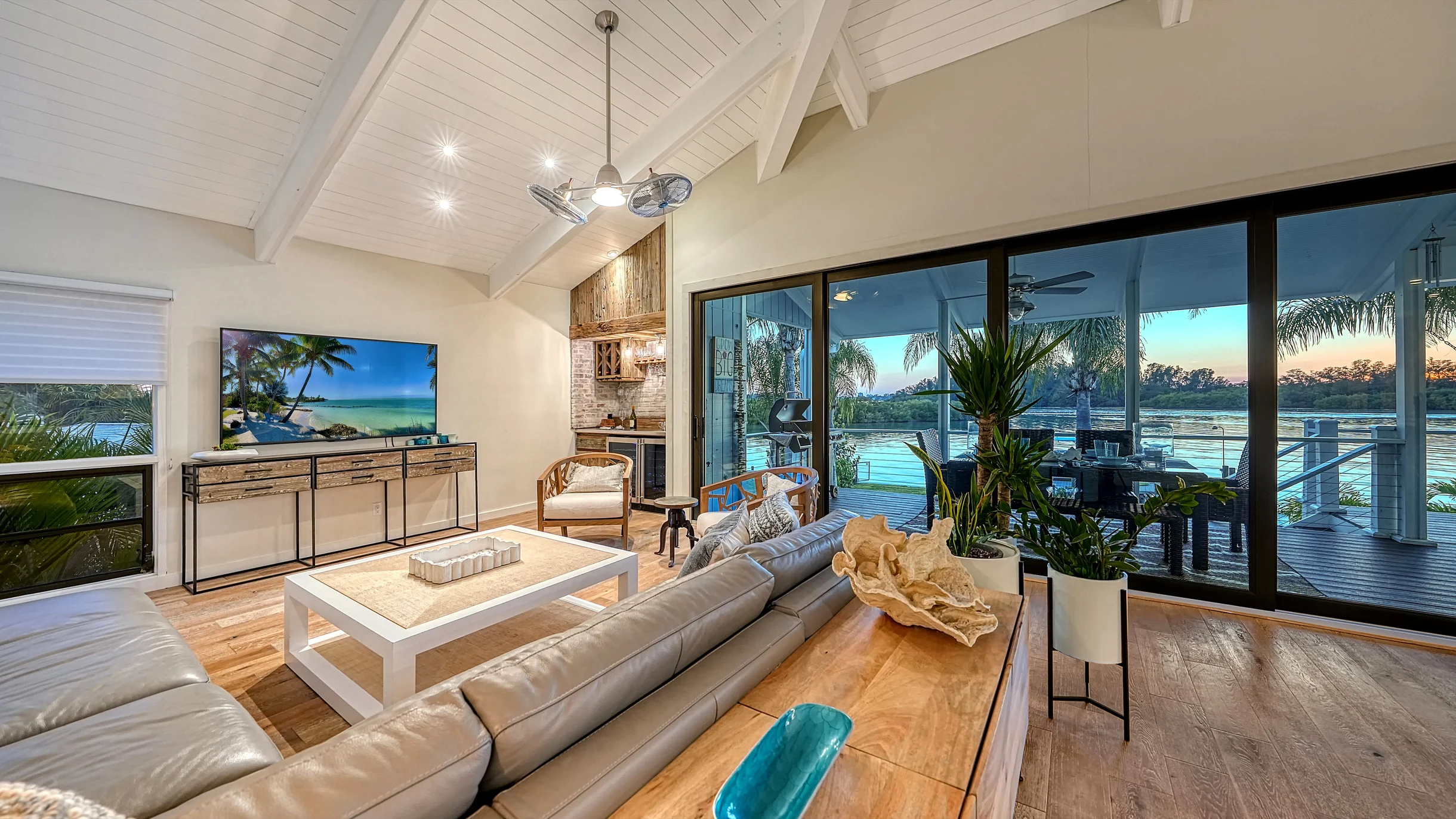 Wander Sarasota Keyview #96