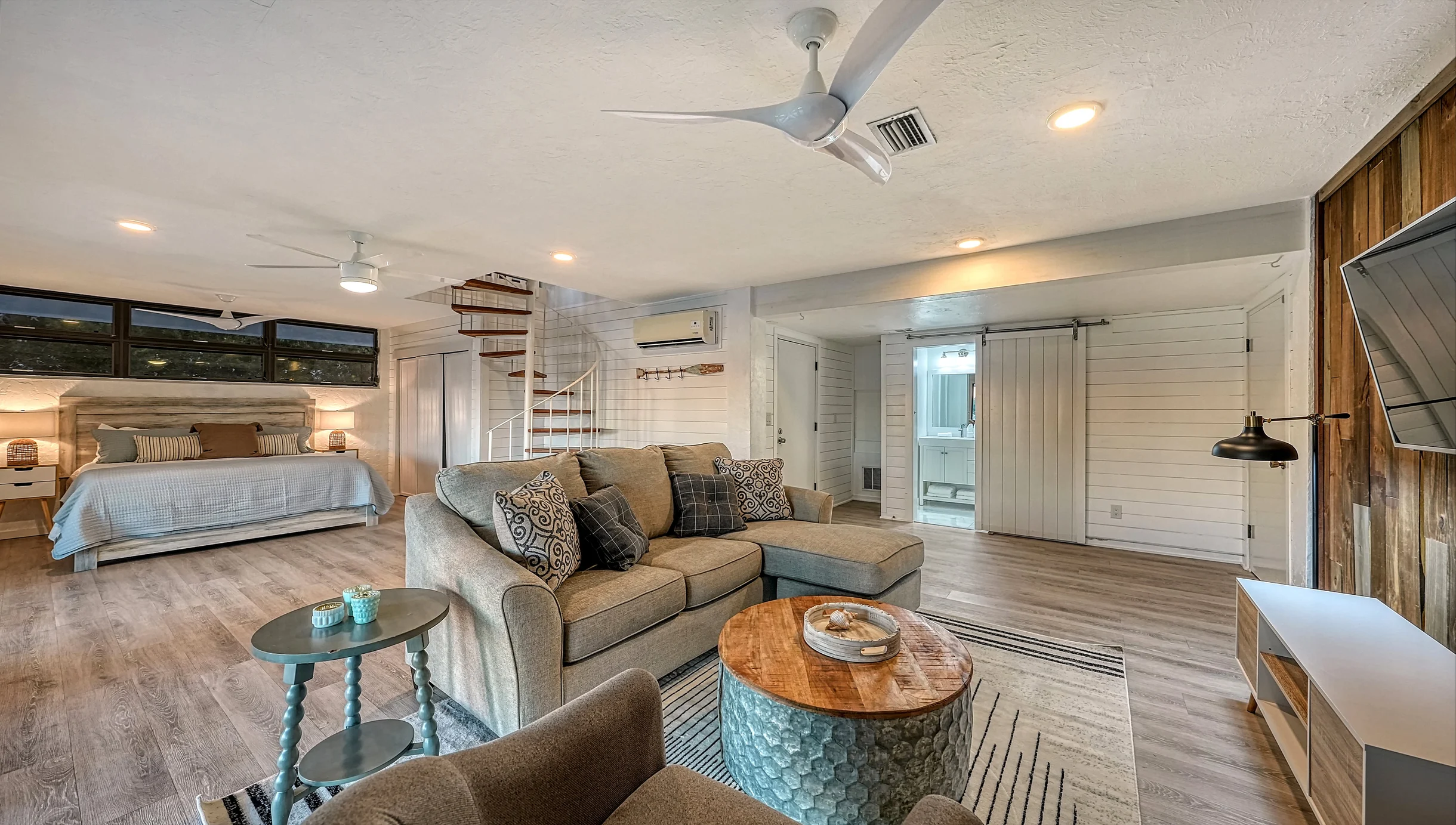 Wander Sarasota Keyview #91