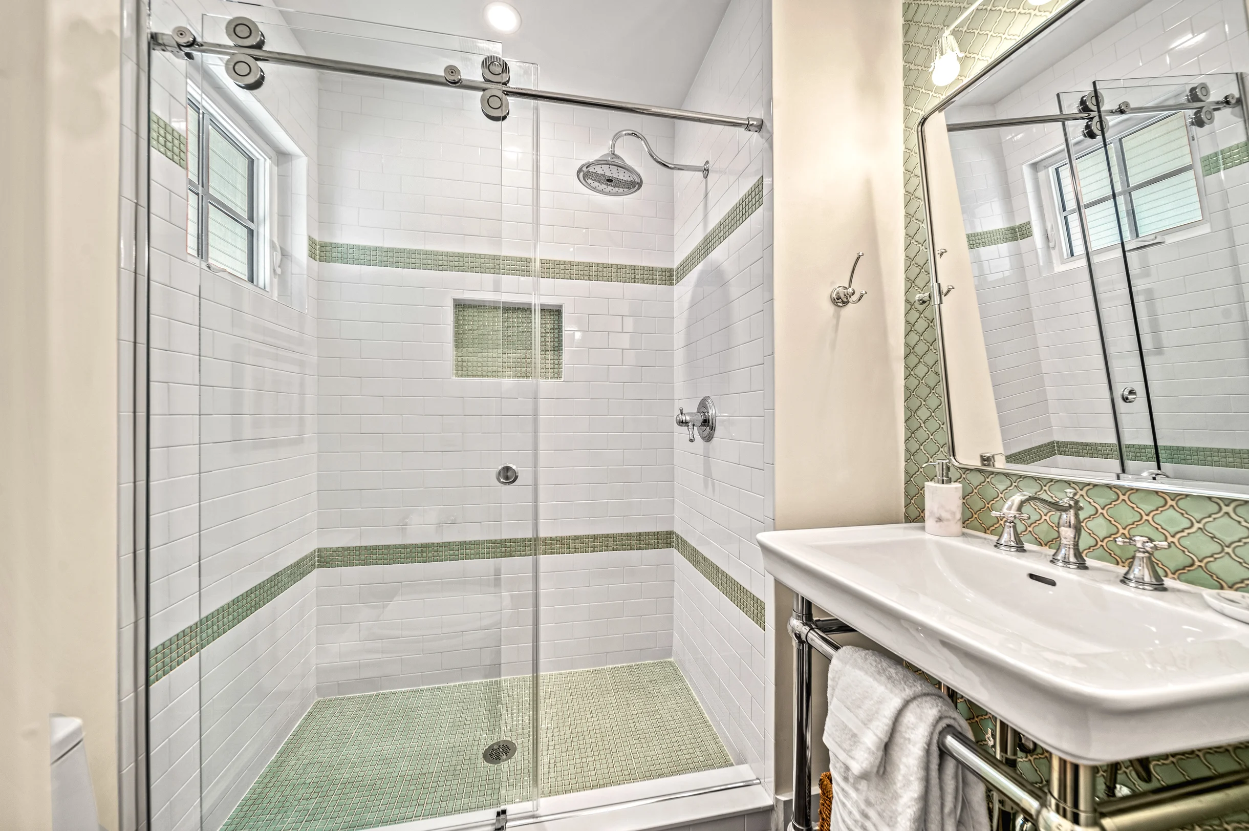 Wander Anna Maria Salty #5