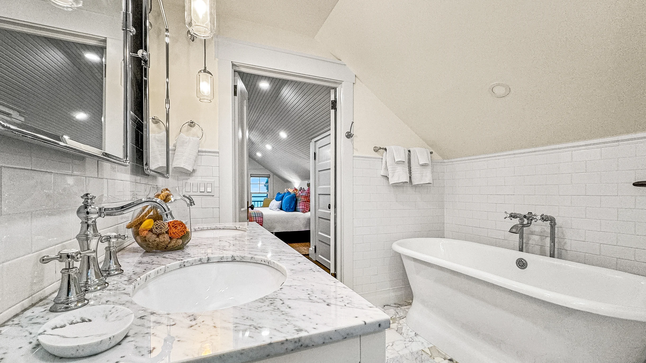 Wander Anna Maria Salty #44