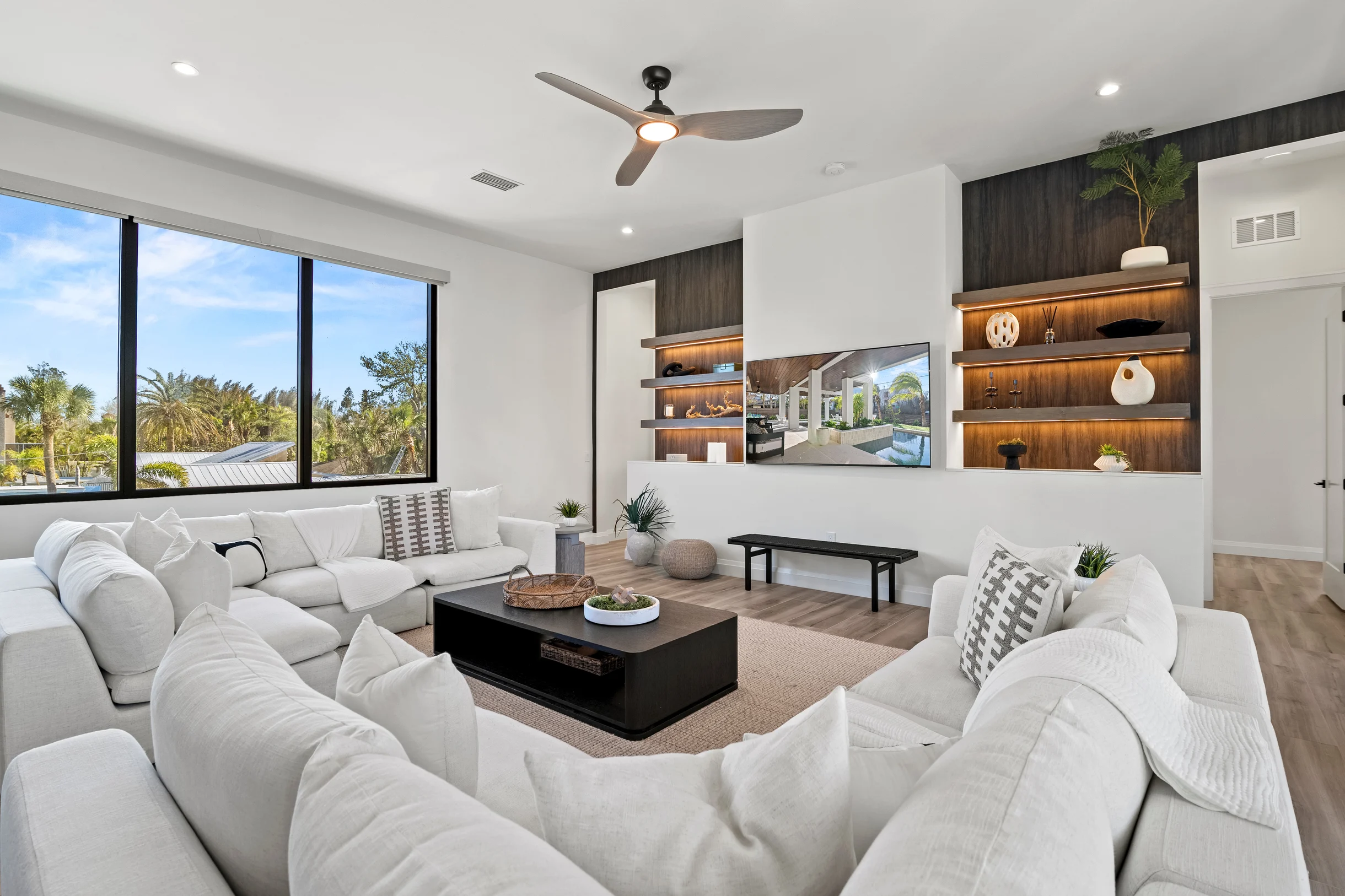 Wander Sarasota Luxury #5