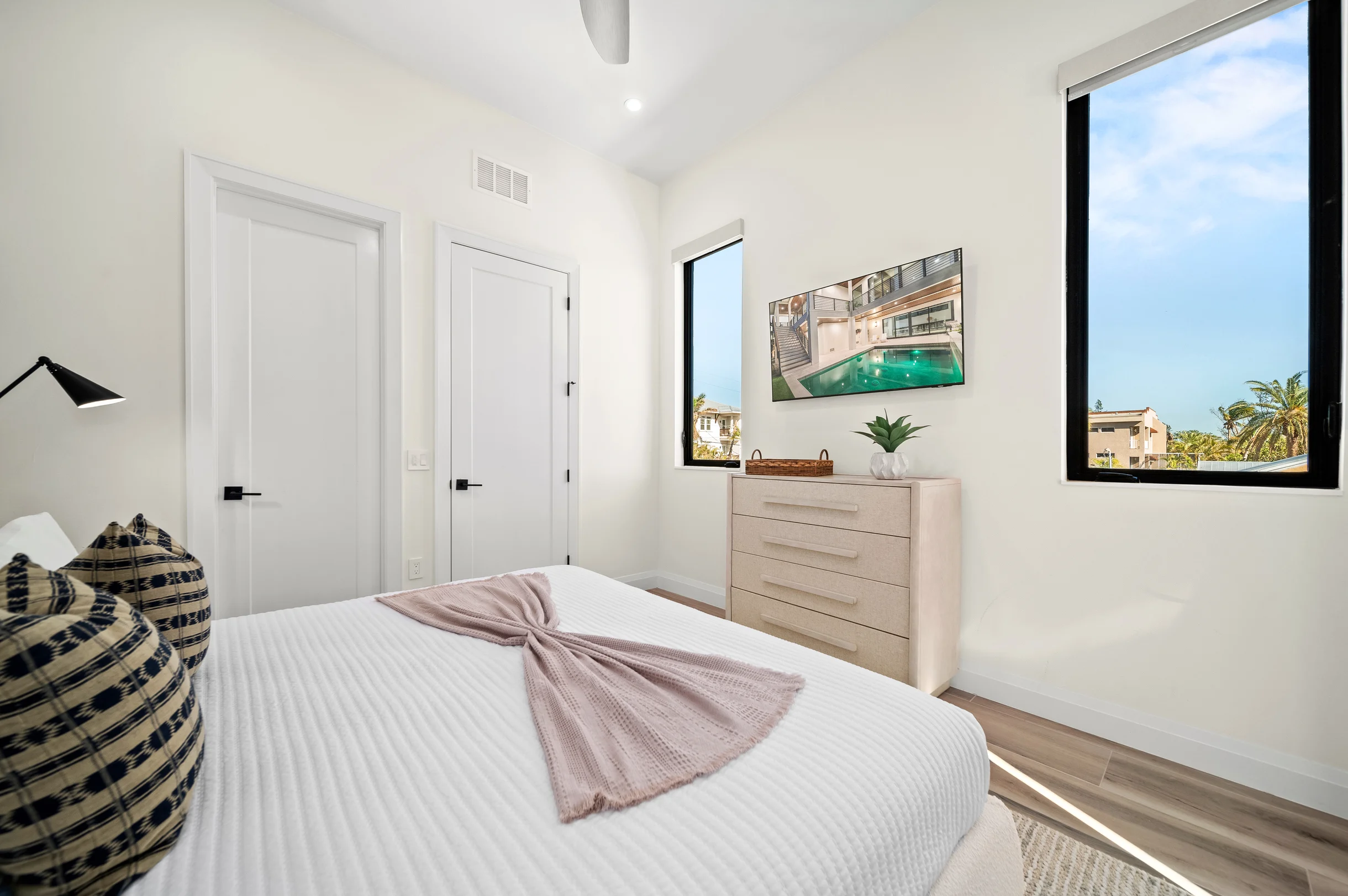 Wander Sarasota Luxury #78