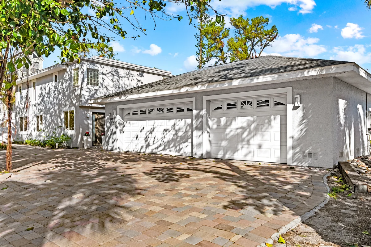 Wander Sarasota Serenity