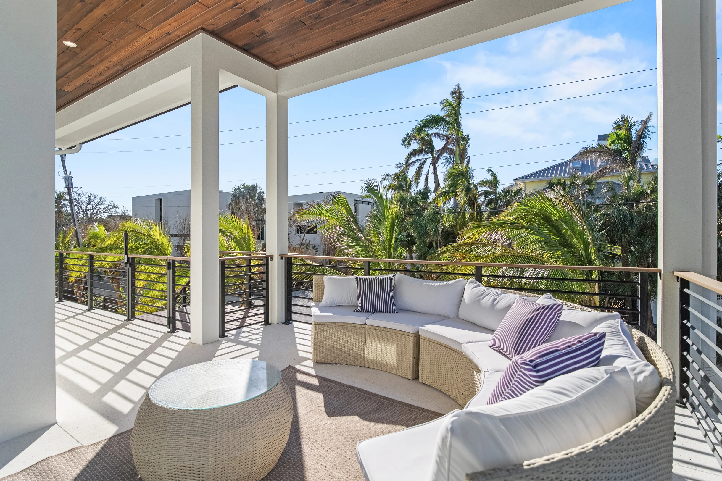 Wander Sarasota Luxury #70