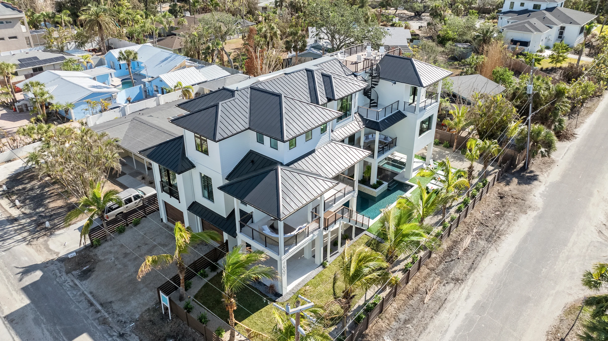 Wander Sarasota Luxury #88