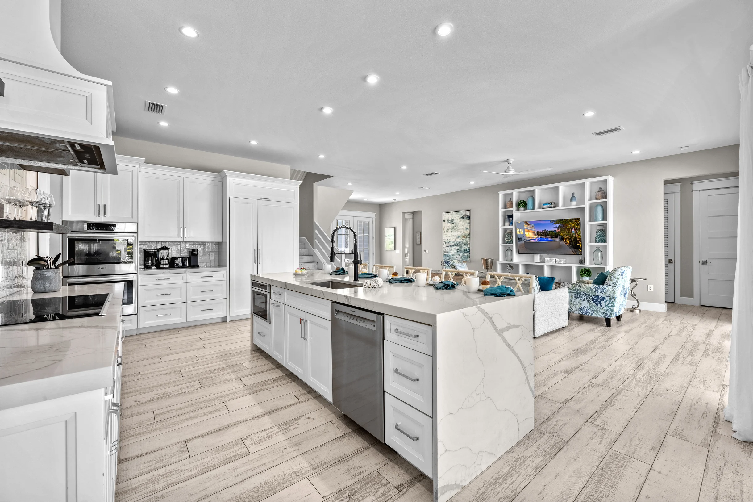 Wander Sarasota Waves #96