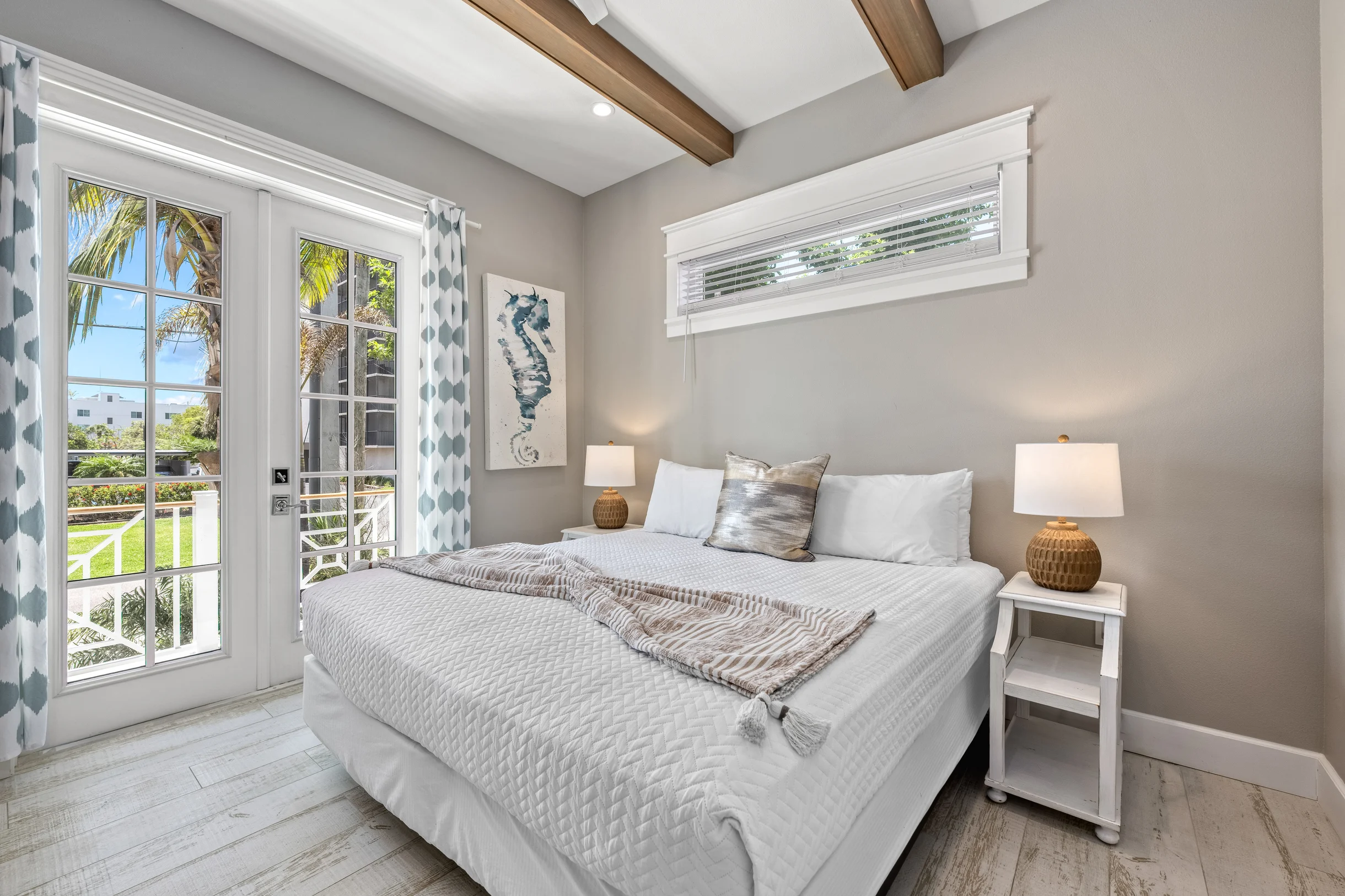 Wander Sarasota Waves #40