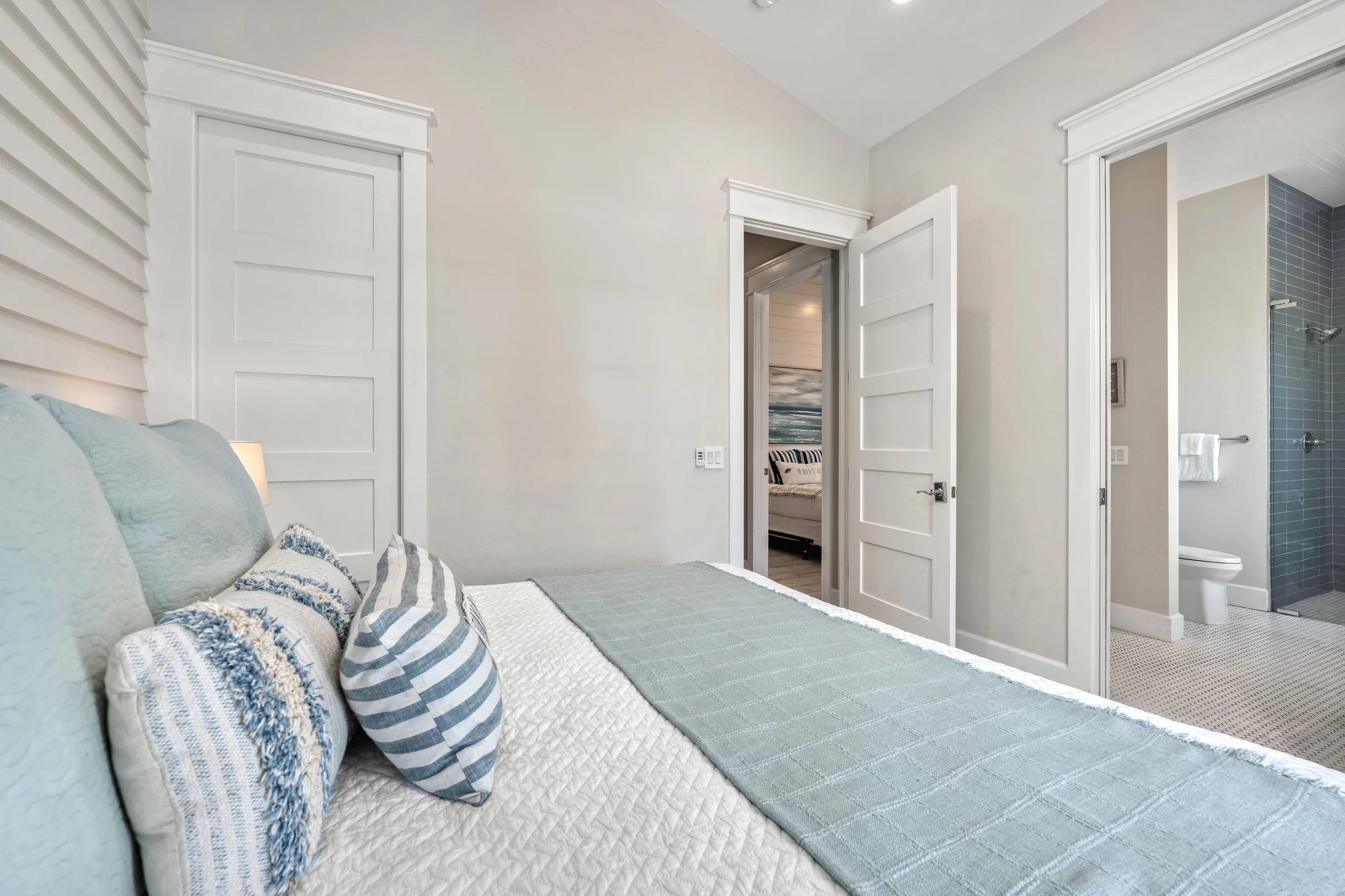 Wander Sarasota Waves #70