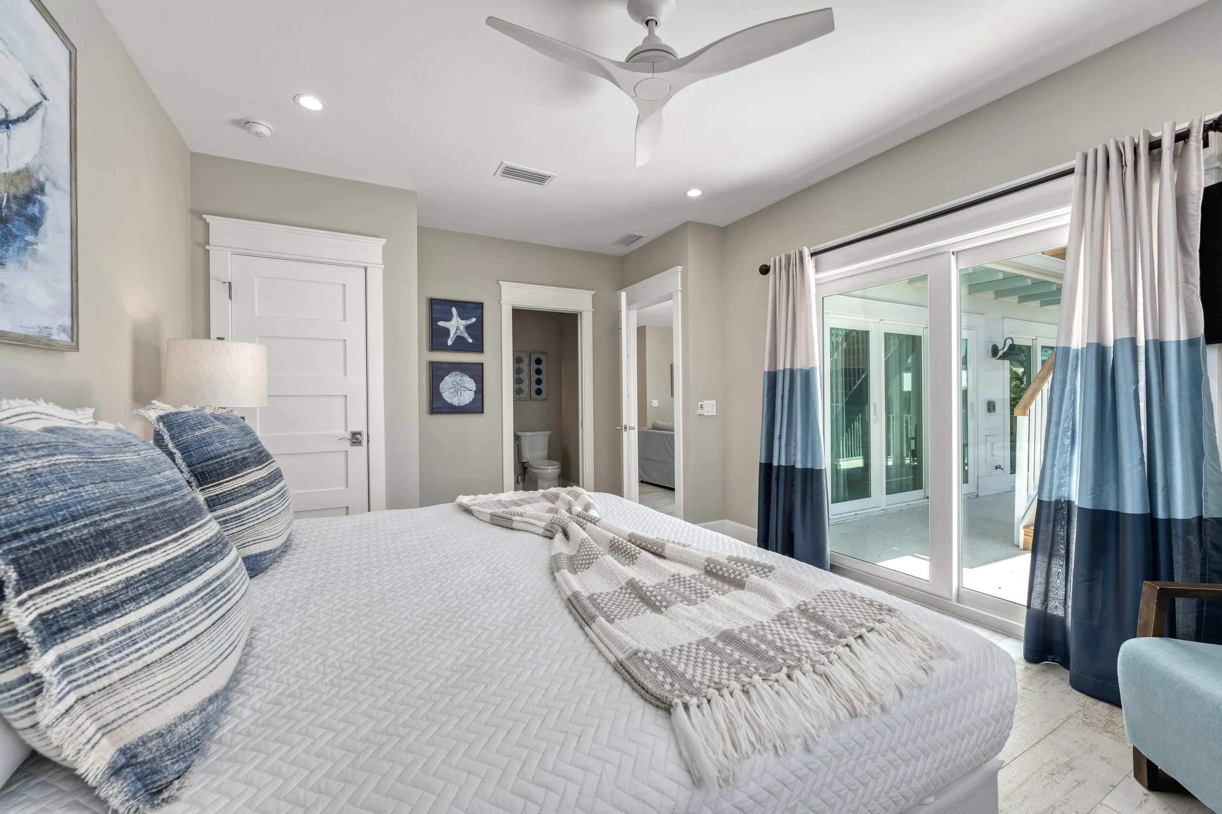 Wander Sarasota Waves #90