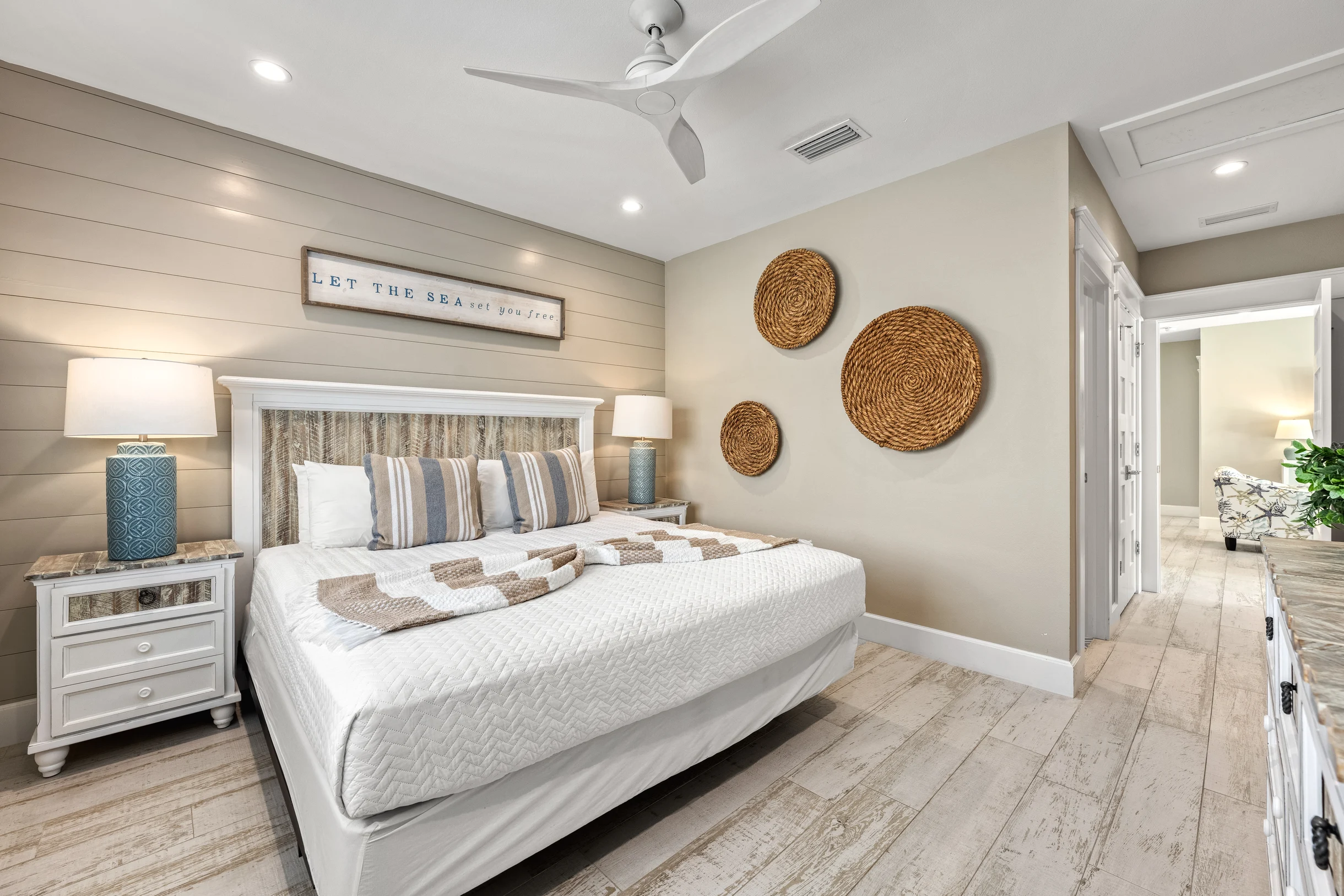 Wander Sarasota Waves #49