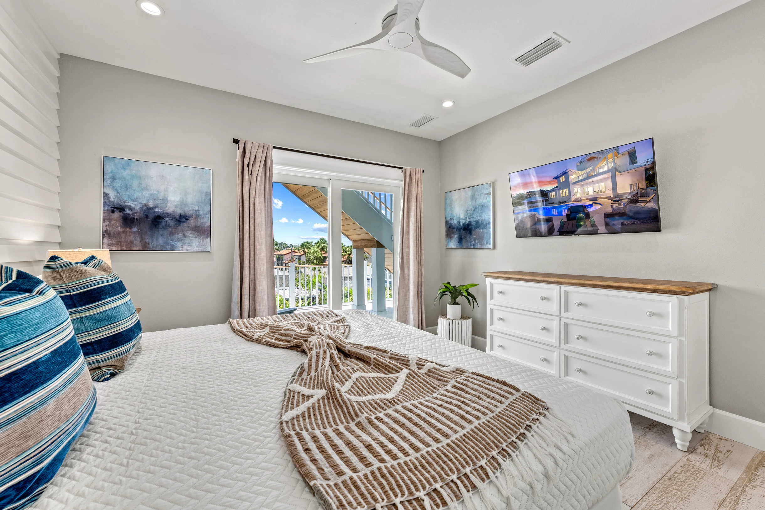 Wander Sarasota Waves #73