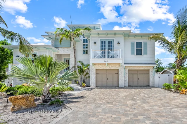 Wander Sarasota Waves #5